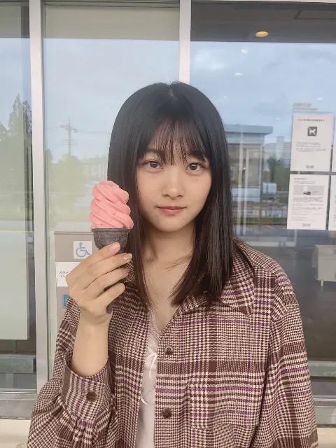 原田 葵｜アラームを1時間かけ続けても起きられないからもうどうしたらいいのかわかりません😔😔（2019-10-10）