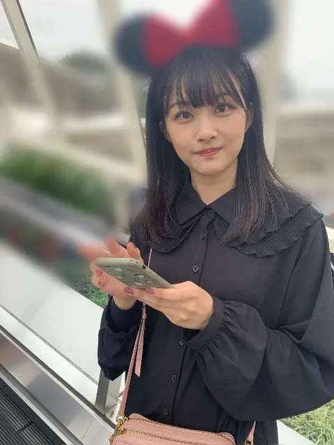 原田 葵｜マフラーとブランケットがほしいです、🧣ココアが好きです。☕️（2019-10-20）｜2枚目