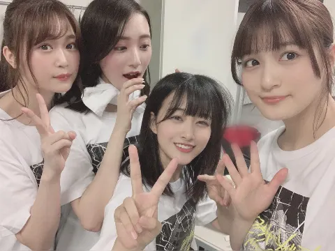 原田 葵｜去年の夏休みはずっと自習室にこもってたなあ〜〜〜〜、って。受験生の皆さん頑張ってください、☺︎（2019-08-18）