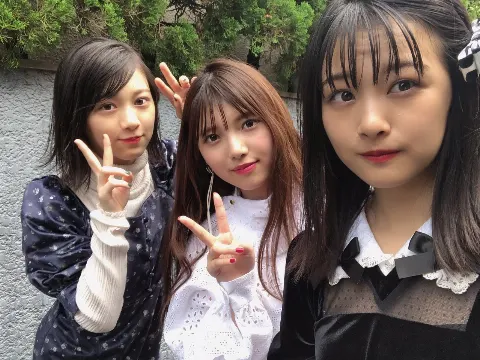 原田 葵｜うしろでゆいぽんが寝てるよ。笑（2019-10-02）