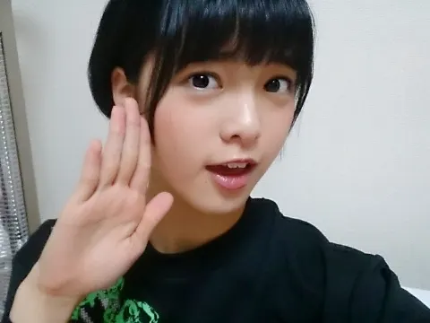 平手 友梨奈｜あいうえお作文 (´-∀-`)（2015-12-30）