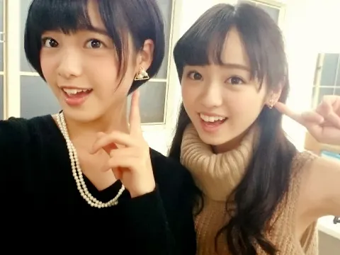 平手 友梨奈｜(｡>_<｡)（2016-01-26）｜2枚目