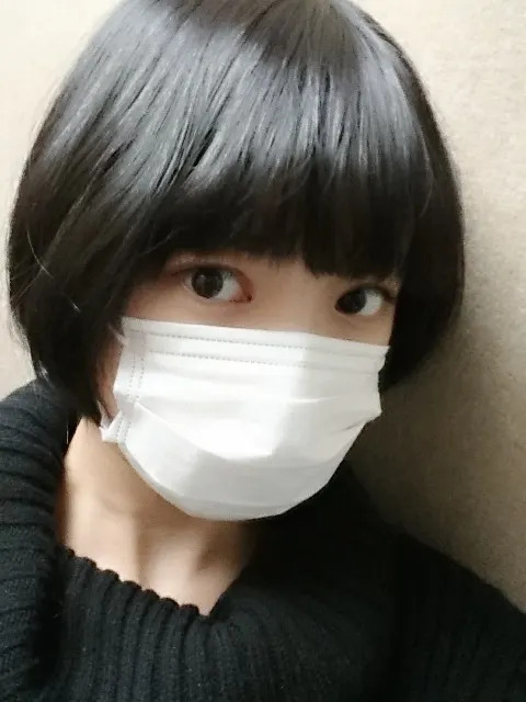 平手 友梨奈｜(∩´﹏`∩)（2016-01-28）