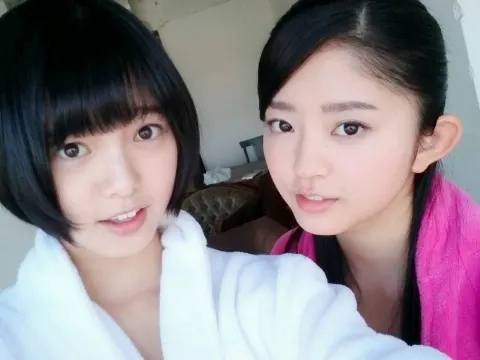平手 友梨奈｜٩(๑>∀<๑)۶（2016-03-04）｜4枚目