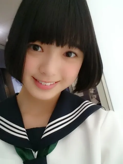 平手 友梨奈｜٩(๑>∀<๑)۶（2016-03-04）｜6枚目