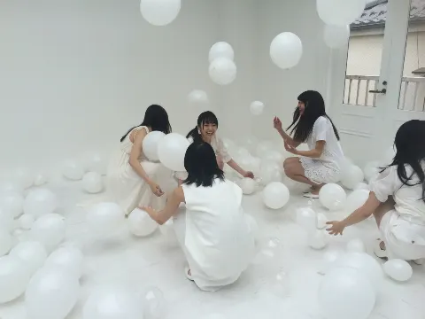 平手 友梨奈｜みてみてみて〜✋（2016-03-29）｜4枚目