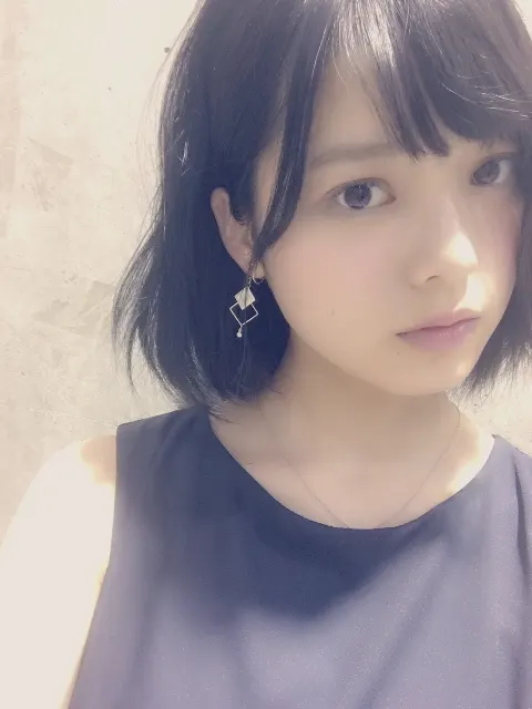 平手 友梨奈｜15歳（2016-06-27）｜6枚目