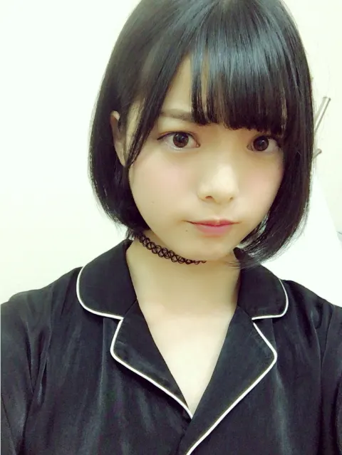 平手 友梨奈｜( .. )（2016-10-09）｜3枚目