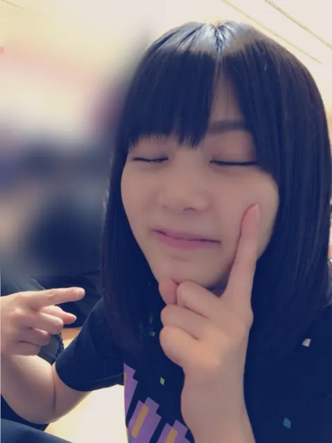 平手 友梨奈｜あら（2016-11-11）｜2枚目