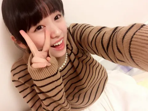 今泉 佑唯｜しあわせ気分。（2015-12-24）｜2枚目