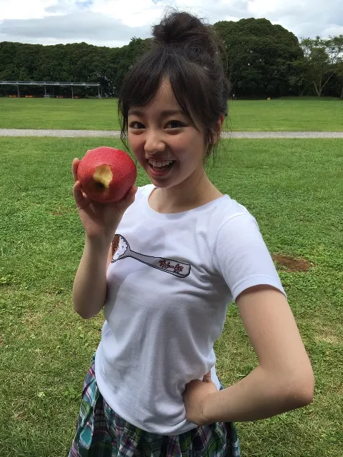 今泉 佑唯｜丸かじり!!（2016-09-21）｜2枚目