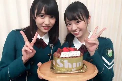 今泉 佑唯｜Hello18歳!（2016-10-01）｜3枚目