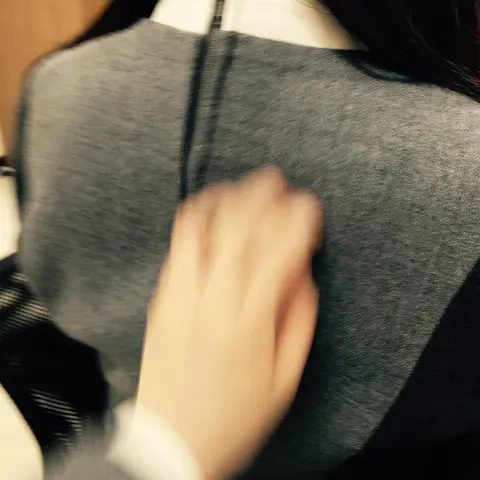 今泉 佑唯｜裏側。（2016-12-29）｜2枚目