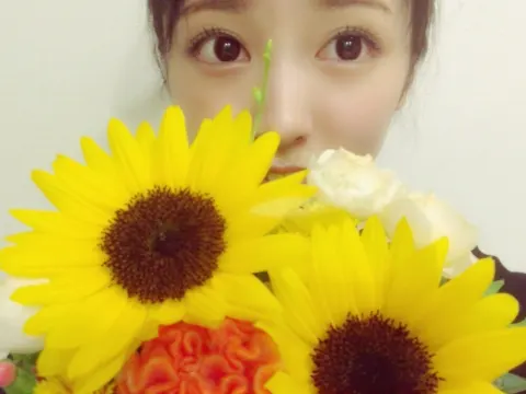 今泉 佑唯｜…家にいるのにね。おかしいね( ･ᴗ･ )（2017-09-30）