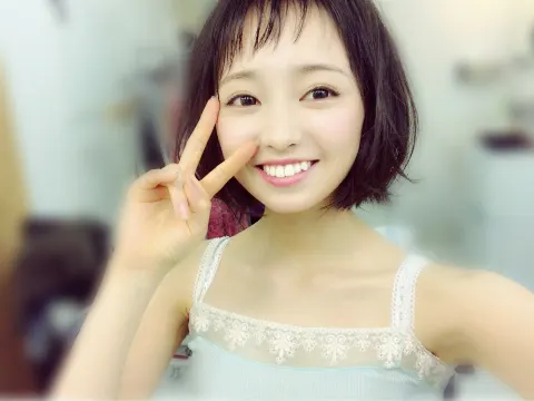 今泉 佑唯｜どきどき﹙·࿁·﹚♥︎♥︎お照れ。（2017-11-01）