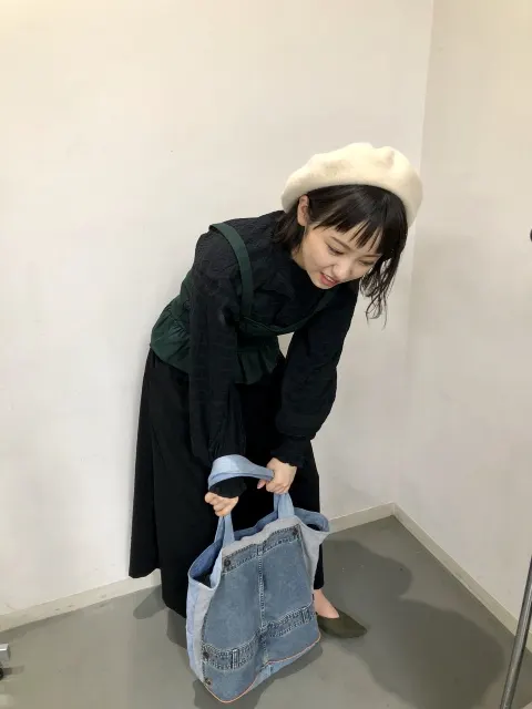 今泉 佑唯｜かばんの中には、、（2018-01-11）｜4枚目