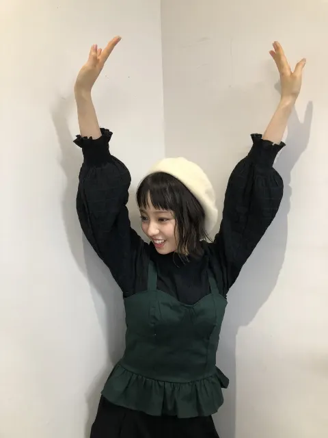 今泉 佑唯｜かばんの中には、、（2018-01-11）｜5枚目