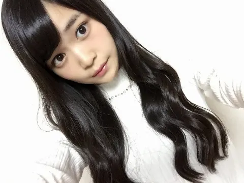 石森 虹花｜ん〜〜。。。寝れない(つД`)ノ（2015-11-13）