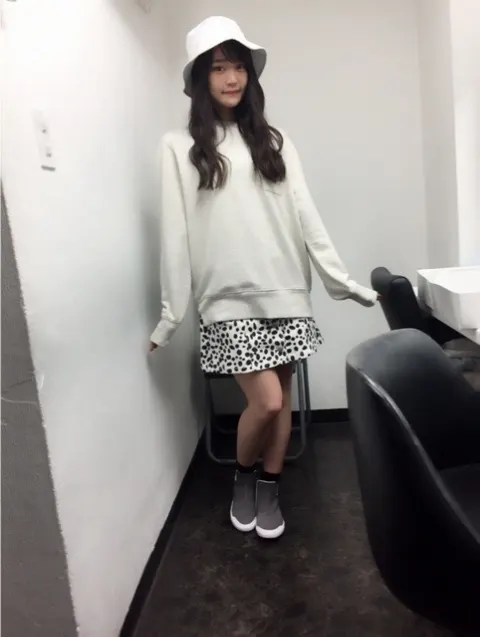石森 虹花｜虹花からメールです\ ♪♪ /メンズ服。（2016-08-26）