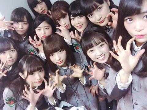 石森 虹花｜虹花からメールです\ ♪♪ / 血まみれ。（2016-10-30）｜6枚目
