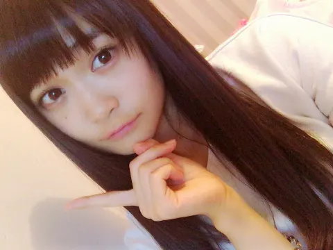 石森 虹花｜虹花からメールです\ ♪♪ /お知らせです♡*°（2016-12-13）｜5枚目