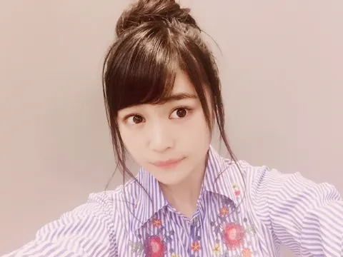 石森 虹花｜虹花からメールです\ ♪♪ /初めての!（2017-02-27）｜4枚目