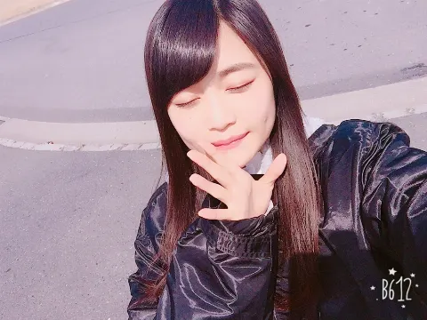 石森 虹花｜虹花からメールです\ ♪♪ /いい天気❀.*･ﾟ（2017-03-12）