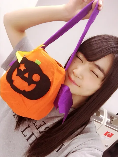 石森 虹花｜虹花からメールです\ ♪♪ /パーフェクトハロウィン✩°｡⋆（2016-10-24）