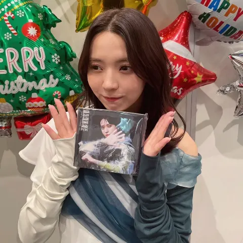 小林 由依｜❄️＊（2023-12-25）