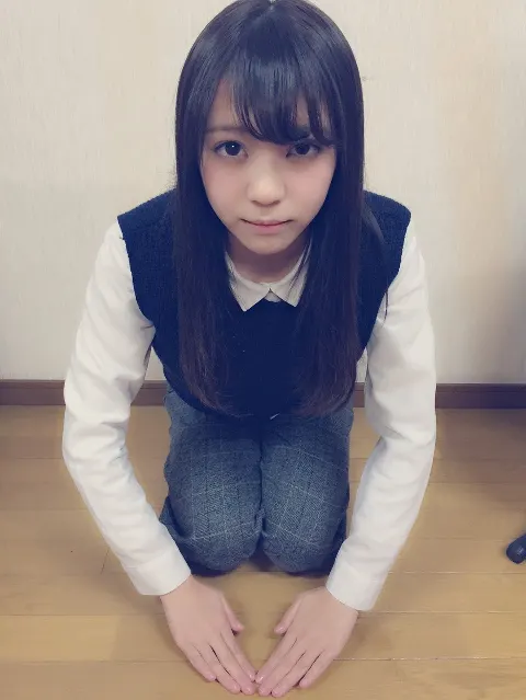 小林 由依｜Hello 2016 ☆彡（2016-01-01）｜2枚目