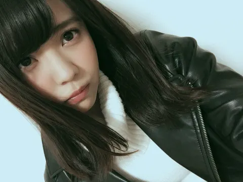 小林 由依｜あったか～いの飲み物を買う季節になりましたね☆彡（2016-11-12）