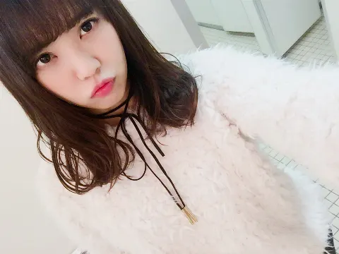 小林 由依｜風邪ひいた時ってプリンが食べたくなる☆彡（2016-12-23）｜2枚目