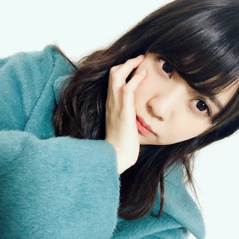 小林 由依｜月9見てたら幸せそうな表情につられて自然と自分も笑みになって…（2017-02-07）