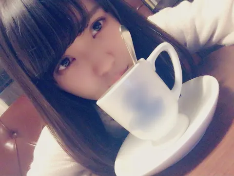 小林 由依｜最近文章がうまくかけない☆彡（2017-02-04）