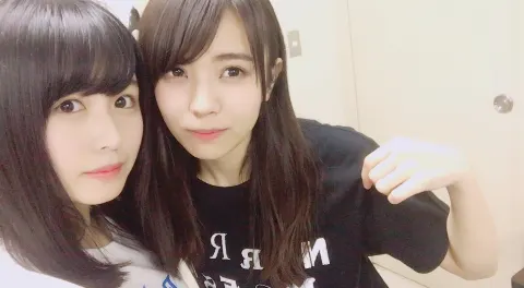 小林 由依｜ライブ前日の寝る前に泣き泣きでライブの日目腫れるんじゃないかと思った☆彡（2017-04-08）