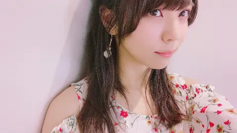 小林 由依｜暑いね。☆彡（2017-05-30）