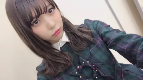 小林 由依｜明けますよ〜☆彡（2018-01-01）