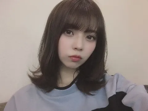 小林 由依｜短めですが☆彡（2019-04-04）
