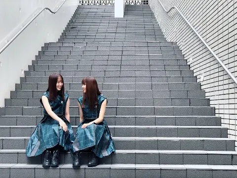 小林 由依｜明日から10月ですね☆彡（2020-09-30）