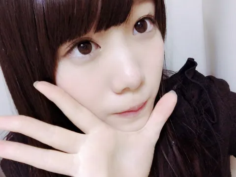 小池 美波｜小さい頃の私。（2015-12-19）｜2枚目