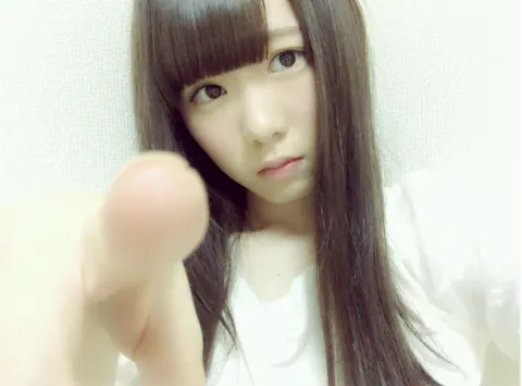 小池 美波｜隣に座っていたおばあちゃん。（2016-05-07）｜2枚目