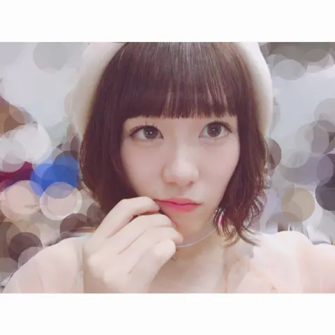 小池 美波｜握手会。（2017-11-21）｜2枚目