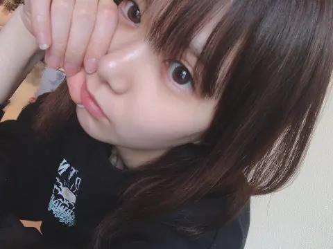 松平 璃子｜4月🌷（2020-04-05）｜3枚目