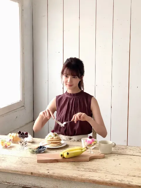 松平 璃子｜窓に映る光さえも（2019-08-10）｜4枚目