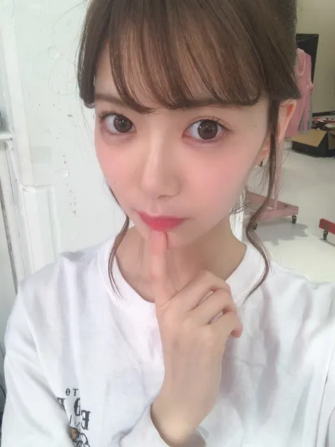 松平 璃子｜ポニーテール〜👱🏻‍♀️（2019-04-12）｜4枚目