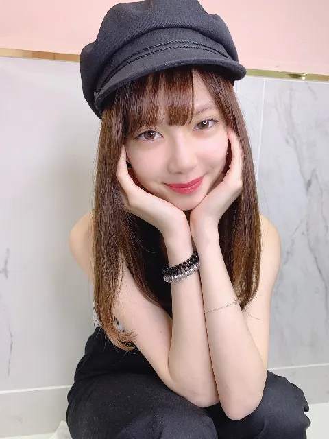 松平 璃子｜ブラックコーヒーはまだ飲めそうにない。（2019-08-20）｜4枚目