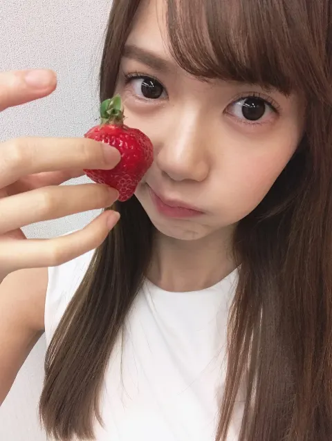 松平 璃子｜好きな音楽を聴いて歩く寒い日の帰り道とか風で感じる冷たい空気が好きだった、冬が好き。松平璃子（2019-03-27）｜2枚目