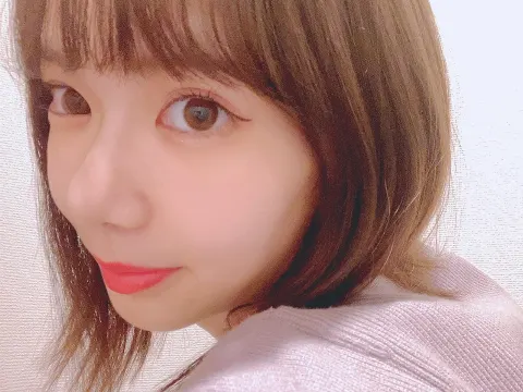 松平 璃子｜テレビ電話（2020-04-28）｜2枚目