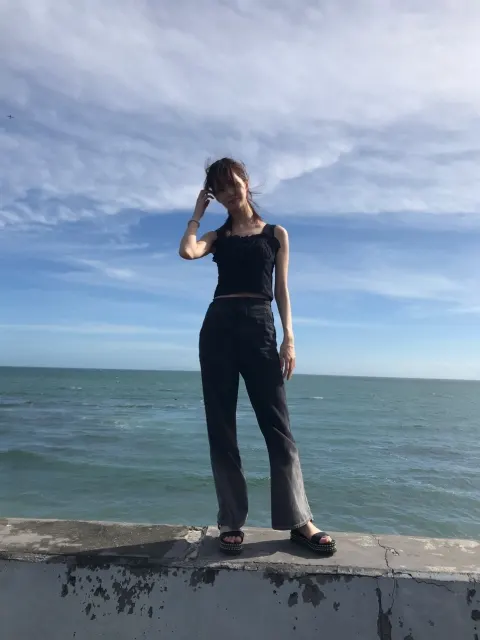 松平 璃子｜夏は嫌いだが海は好きだ。（2019-08-07）｜4枚目