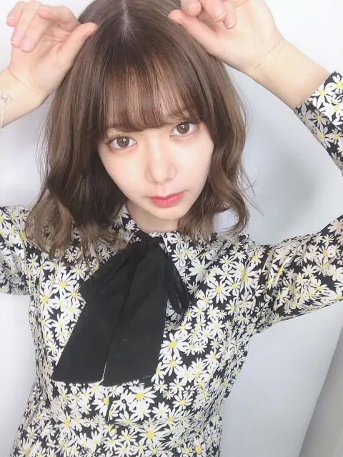 松平 璃子｜うさぎになってみたんですがなりきれませんうさぎ（2020-02-16）｜2枚目